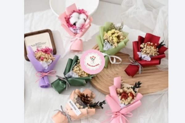 Bó hoa len mini sắc màu